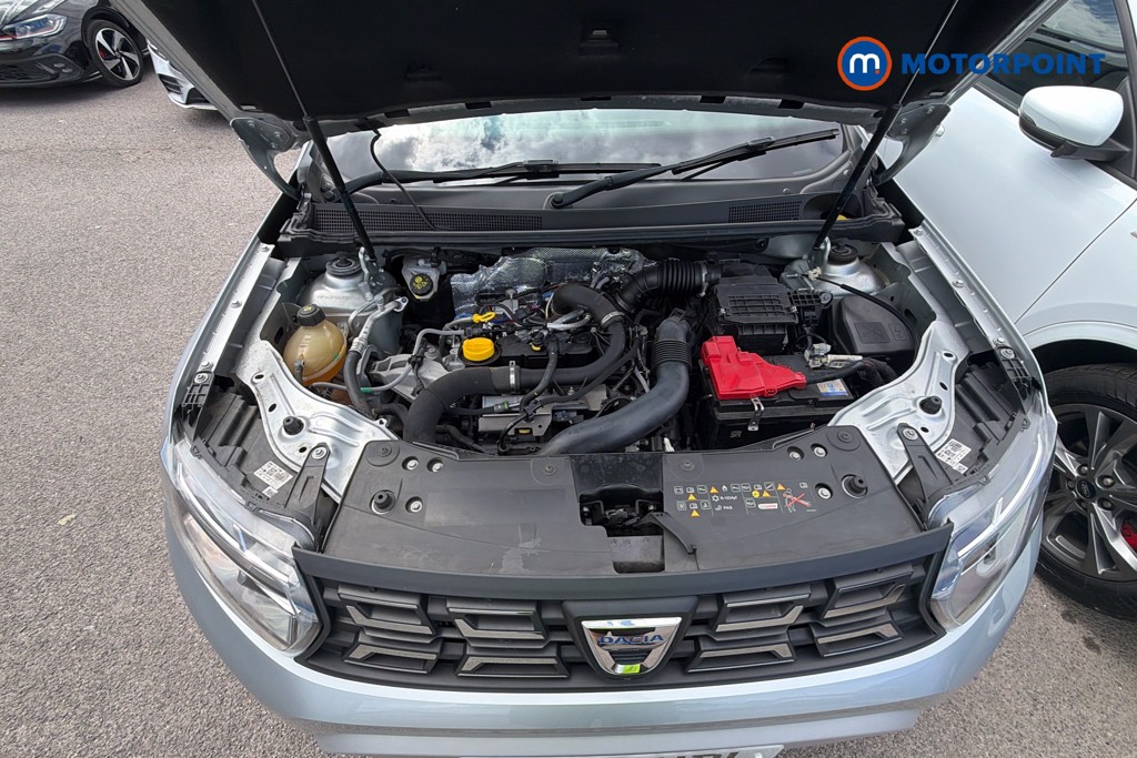 Dacia Duster Prestige Manual Petrol SUV - Stock Number (1650095) - 1st supplementary image