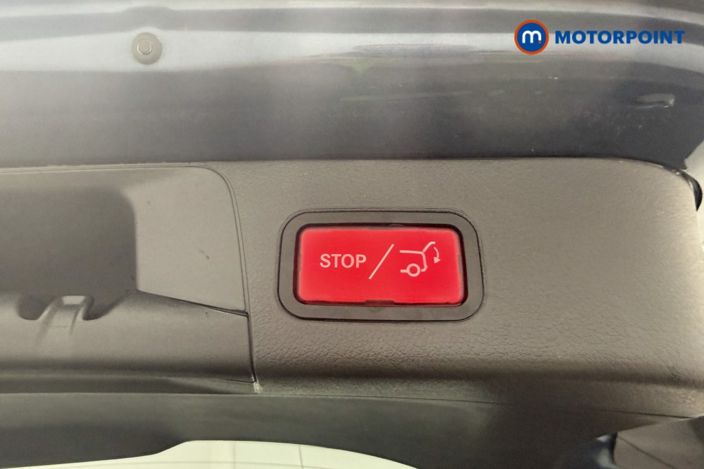 Mercedes-Benz B Class Amg Line Automatic Petrol Hatchback - Stock Number (1650463) - 6th supplementary image