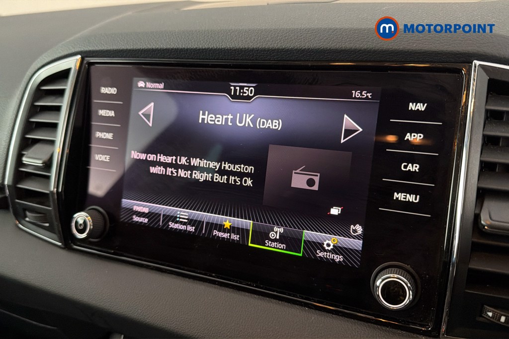 Skoda Karoq Se L Automatic Petrol SUV - Stock Number (1650847) - 9th supplementary image