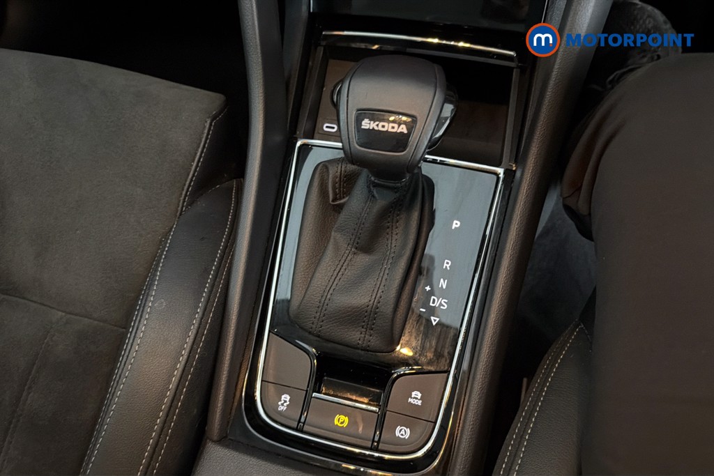 Skoda Karoq Se L Automatic Petrol SUV - Stock Number (1650847) - 15th supplementary image