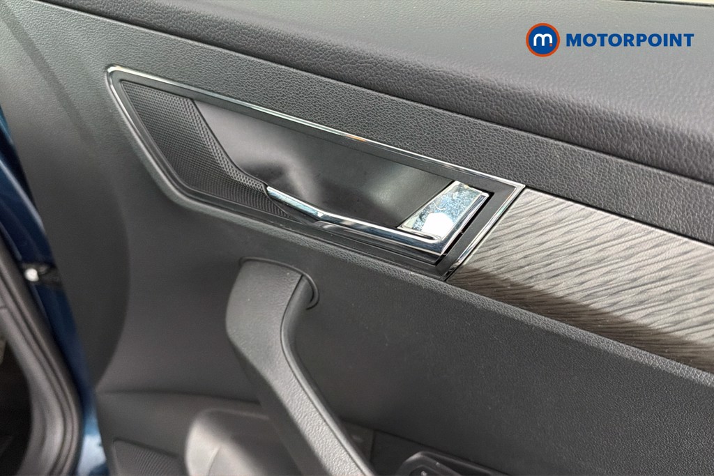 Skoda Karoq Se L Automatic Petrol SUV - Stock Number (1650847) - 42nd supplementary image