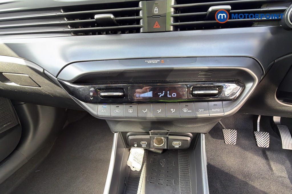 Hyundai I20 Ultimate Manual Petrol Hatchback - Stock Number (1651158) - 21st supplementary image