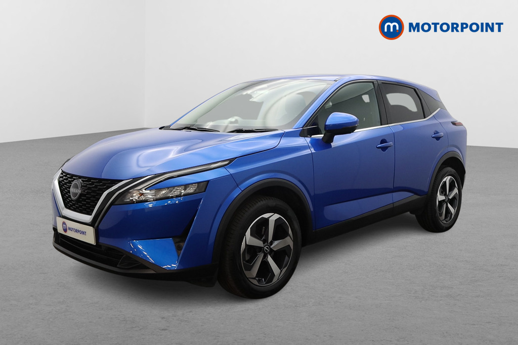 Nissan Qashqai N-Connecta Manual Petrol SUV - Stock Number (1651266) - Passenger side front corner