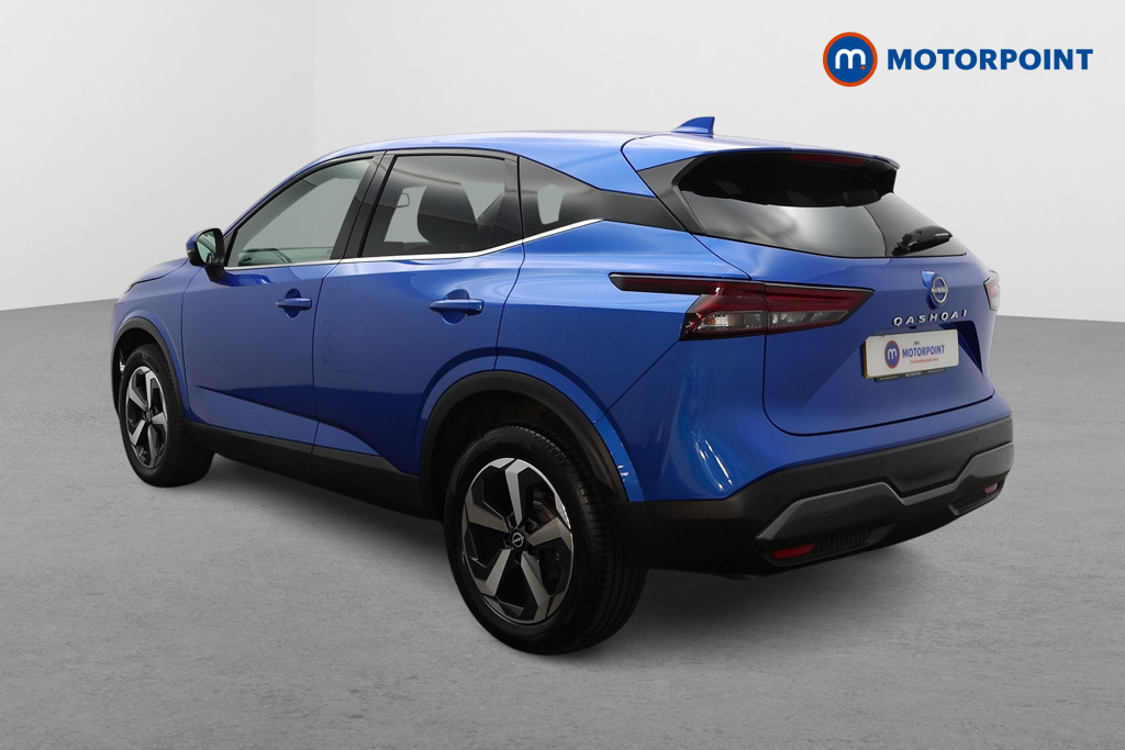 Nissan Qashqai N-Connecta Manual Petrol SUV - Stock Number (1651266) - Passenger side rear corner