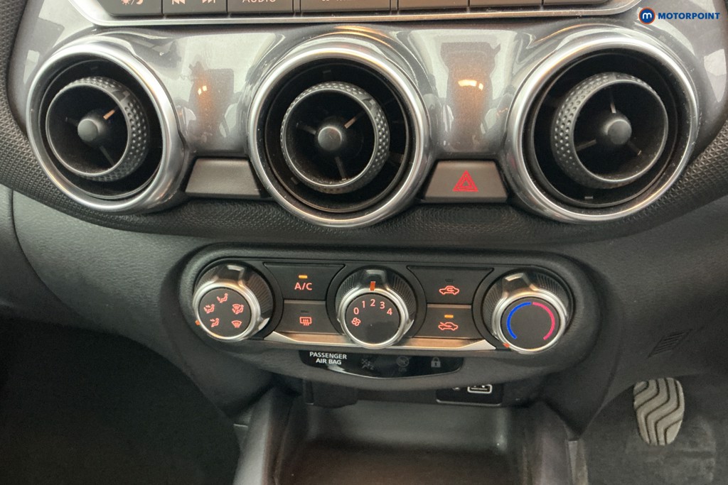 Nissan Juke Acenta Manual Petrol SUV - Stock Number (1651393) - 17th supplementary image