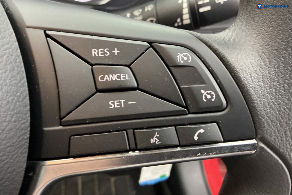 Nissan Juke Acenta Manual Petrol SUV - Stock Number (1651393) - 21st supplementary image