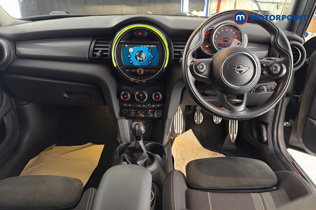 Mini Hatchback Cooper Sport Manual Petrol Hatchback - Stock Number (1651497) - 1st supplementary image