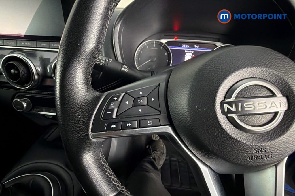 Nissan Juke N-Connecta Manual Petrol SUV - Stock Number (1651809) - 3rd supplementary image