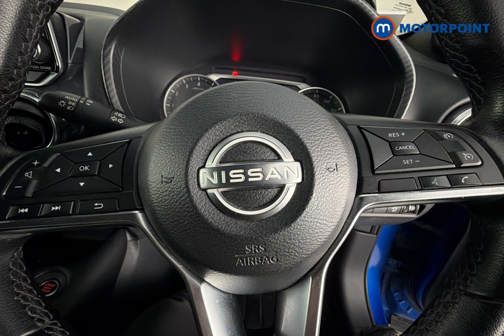 Nissan Juke N-Connecta Manual Petrol SUV - Stock Number (1651809) - 5th supplementary image