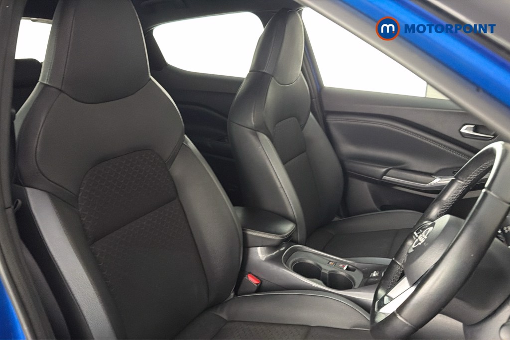 Nissan Juke N-Connecta Manual Petrol SUV - Stock Number (1651809) - 22nd supplementary image