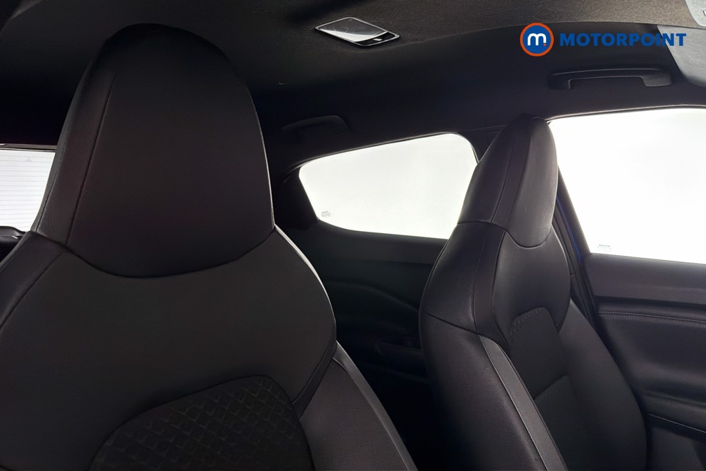 Nissan Juke N-Connecta Manual Petrol SUV - Stock Number (1651809) - 23rd supplementary image