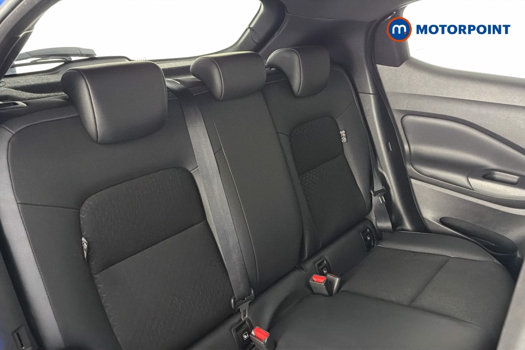 Nissan Juke N-Connecta Manual Petrol SUV - Stock Number (1651809) - 28th supplementary image