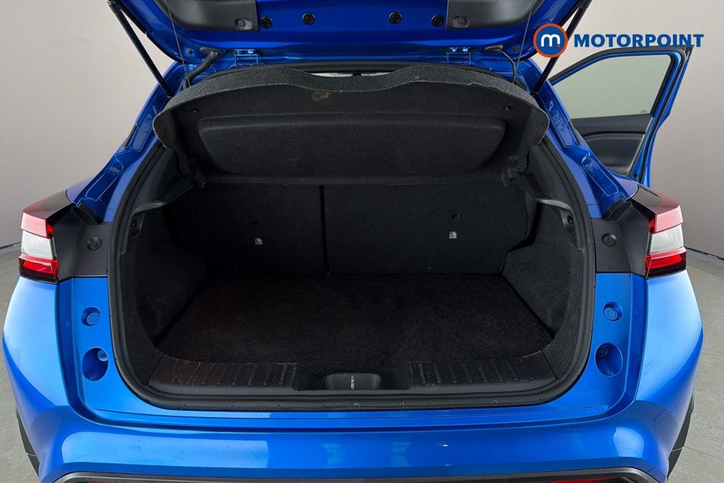 Nissan Juke N-Connecta Manual Petrol SUV - Stock Number (1651809) - 33rd supplementary image