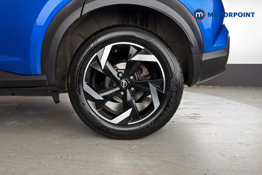 Nissan Juke N-Connecta Manual Petrol SUV - Stock Number (1651809) - 48th supplementary image