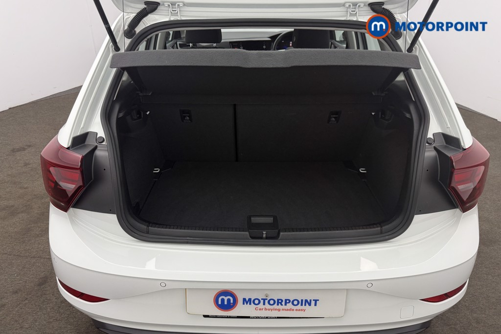 Volkswagen Polo Life Automatic Petrol Hatchback - Stock Number (1652029) - 5th supplementary image