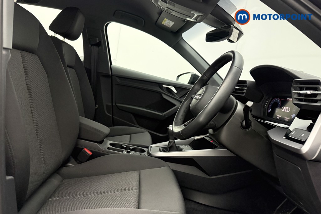 Audi A3 Technik Manual Petrol Hatchback - Stock Number (1652090) - 7th supplementary image