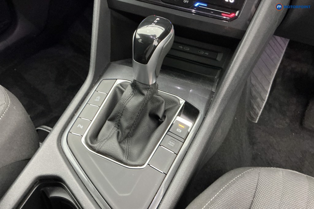 Volkswagen Tiguan Allspace Life Automatic Petrol SUV - Stock Number (1652097) - 15th supplementary image