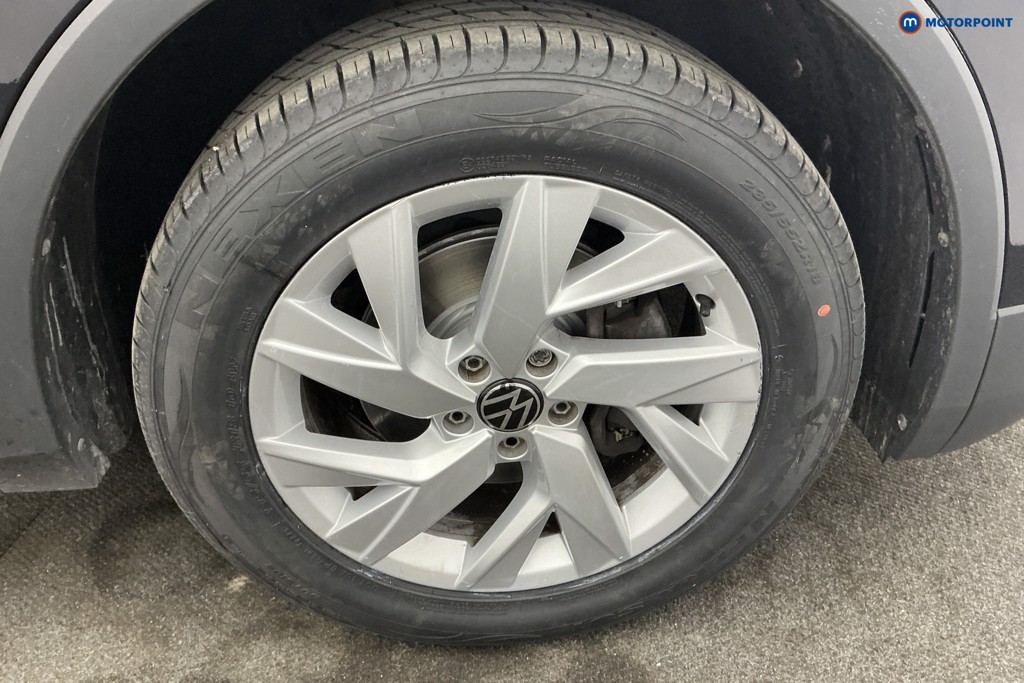 Volkswagen Tiguan Allspace Life Automatic Petrol SUV - Stock Number (1652097) - 34th supplementary image