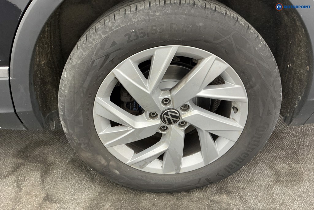 Volkswagen Tiguan Allspace Life Automatic Petrol SUV - Stock Number (1652097) - 36th supplementary image