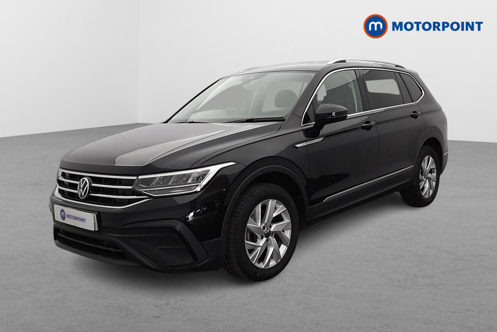 Volkswagen Tiguan Allspace Life Automatic Petrol SUV - Stock Number (1652097) - Passenger side front corner