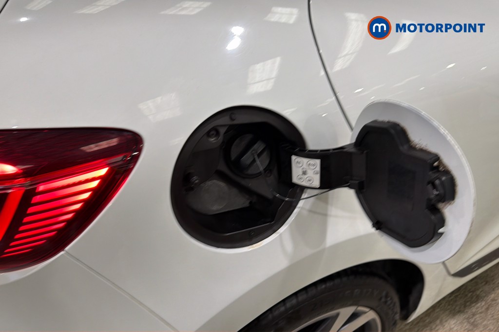 Renault Clio Rs Line Automatic Petrol Hatchback - Stock Number (1652294) - 41st supplementary image
