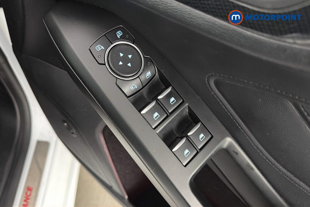 Ford Focus ST Manual Petrol Hatchback - Stock Number (1652316) - 20th supplementary image