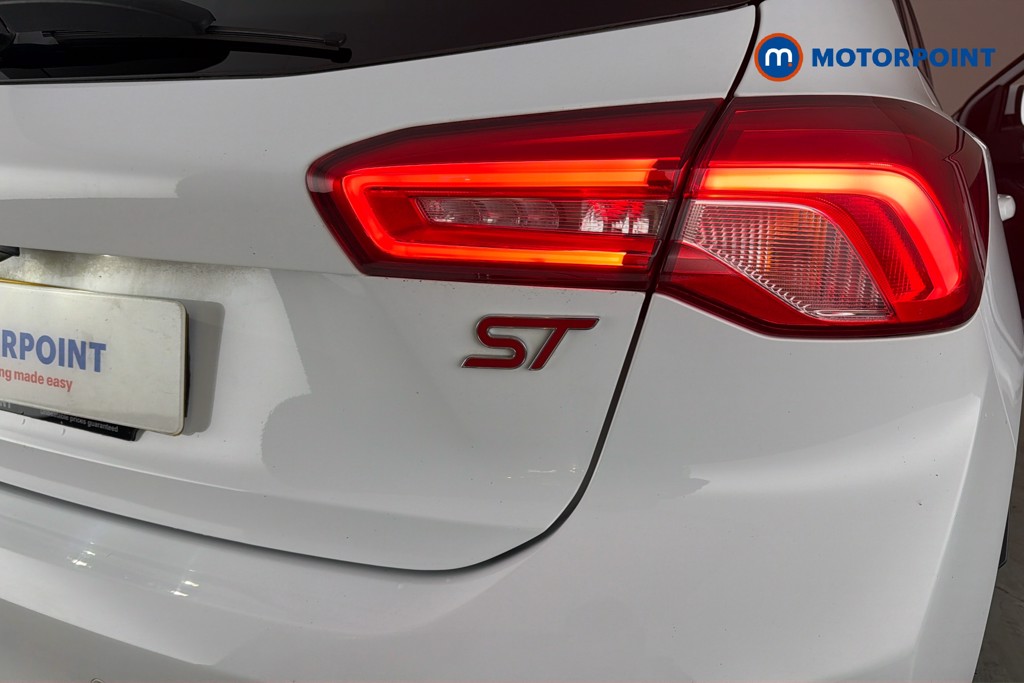 Ford Focus ST Manual Petrol Hatchback - Stock Number (1652316) - 37th supplementary image