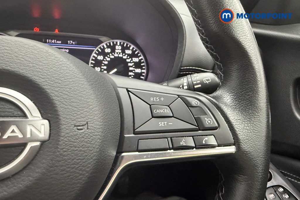 Nissan Juke N-Connecta Automatic Petrol-Electric Hybrid SUV - Stock Number (1652437) - 8th supplementary image