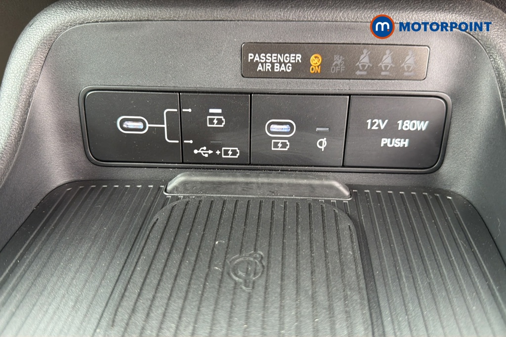 Hyundai Kona Ultimate Manual Petrol SUV - Stock Number (1652611) - 17th supplementary image