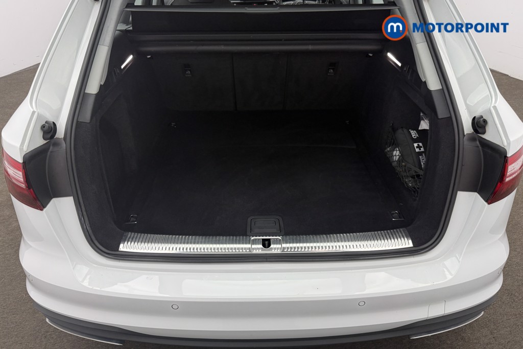 Audi A4 Technik Automatic Diesel Estate - Stock Number (1652947) - 5th supplementary image