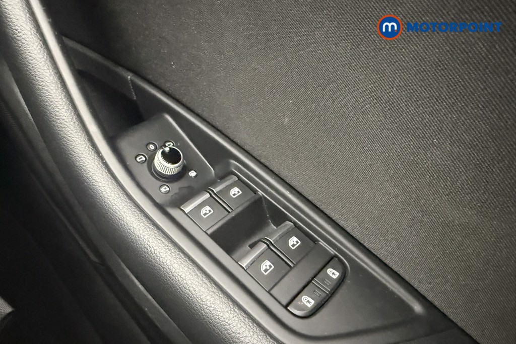 Audi A4 Technik Automatic Diesel Estate - Stock Number (1652947) - 17th supplementary image