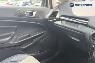 Ford Ecosport Titanium Manual Petrol SUV - Stock Number (1653056) - 10th supplementary image