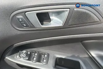 Ford Ecosport Titanium Manual Petrol SUV - Stock Number (1653056) - 19th supplementary image
