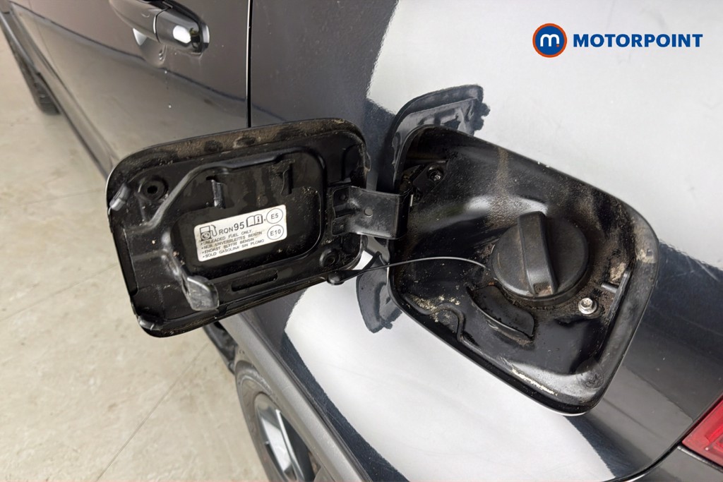 Suzuki Ignis Sz-T Manual Petrol SUV - Stock Number (1653075) - 41st supplementary image