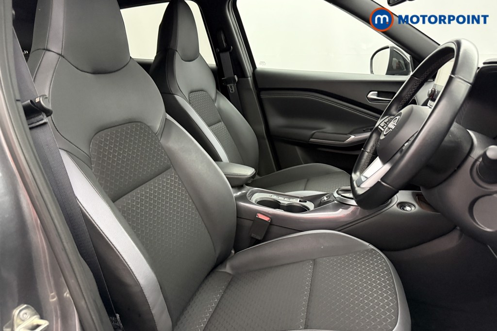 Nissan Juke N-Connecta Automatic Petrol-Electric Hybrid SUV - Stock Number (1653382) - 13th supplementary image