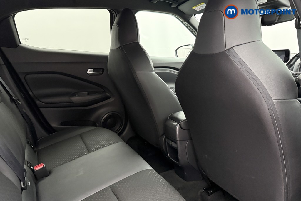 Nissan Juke N-Connecta Automatic Petrol-Electric Hybrid SUV - Stock Number (1653382) - 16th supplementary image