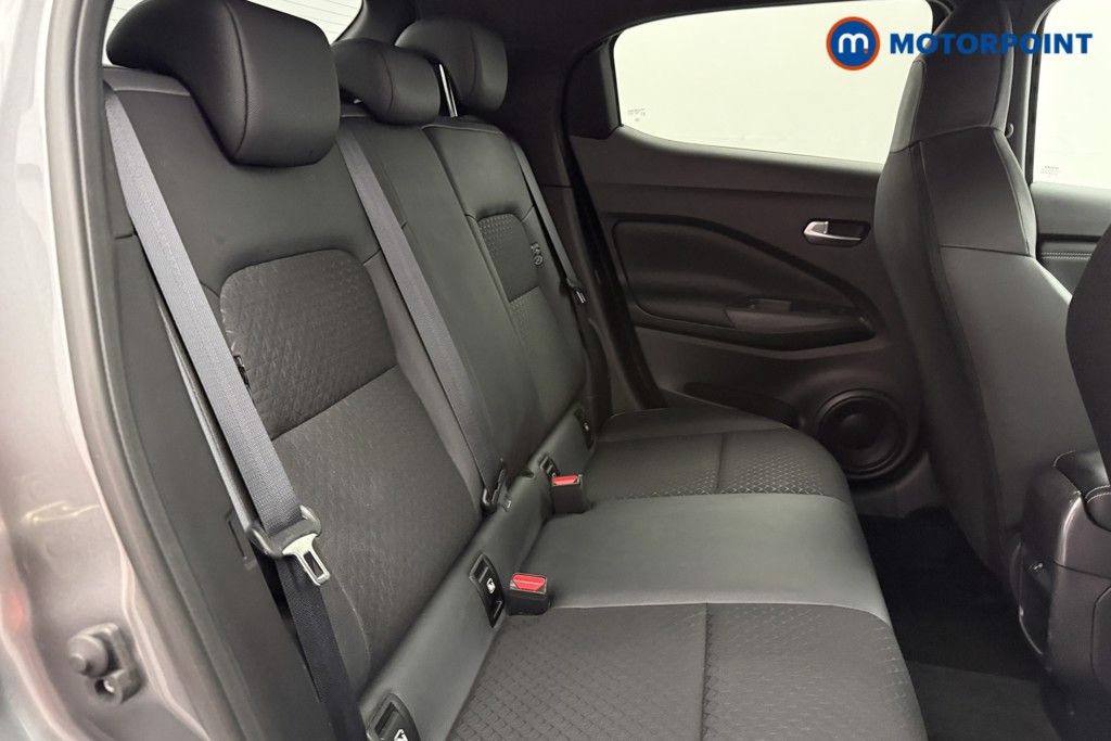 Nissan Juke N-Connecta Automatic Petrol-Electric Hybrid SUV - Stock Number (1653382) - 18th supplementary image