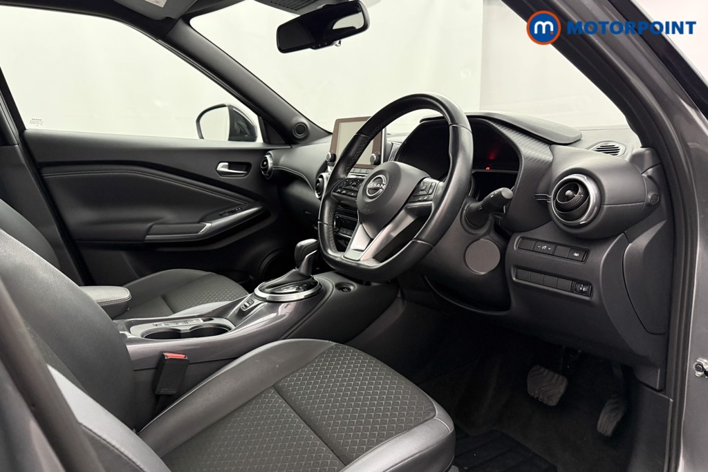 Nissan Juke N-Connecta Automatic Petrol-Electric Hybrid SUV - Stock Number (1653382) - 1st supplementary image