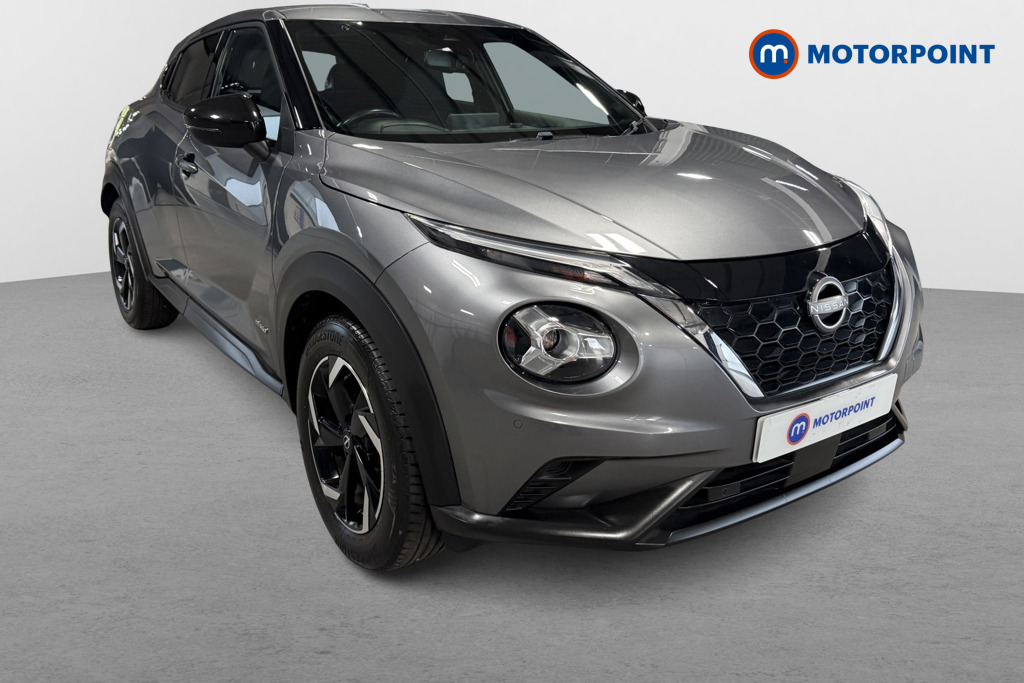 Nissan Juke N-Connecta Automatic Petrol-Electric Hybrid SUV - Stock Number (1653382) - Drivers side front corner