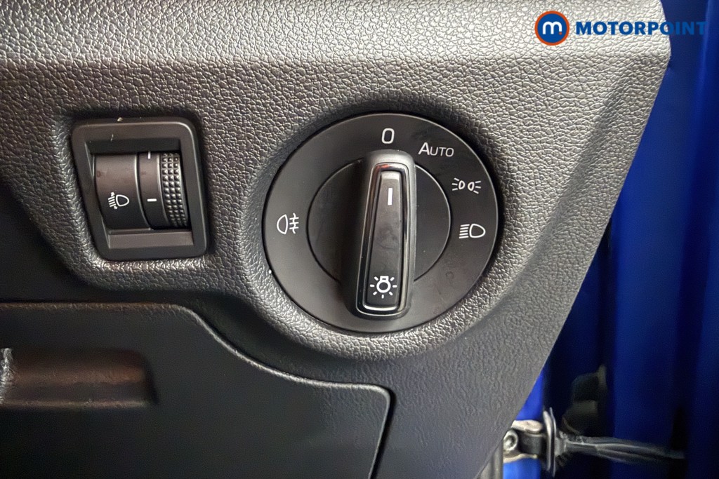Skoda Kamiq Se Drive Manual Petrol SUV - Stock Number (1653782) - 5th supplementary image