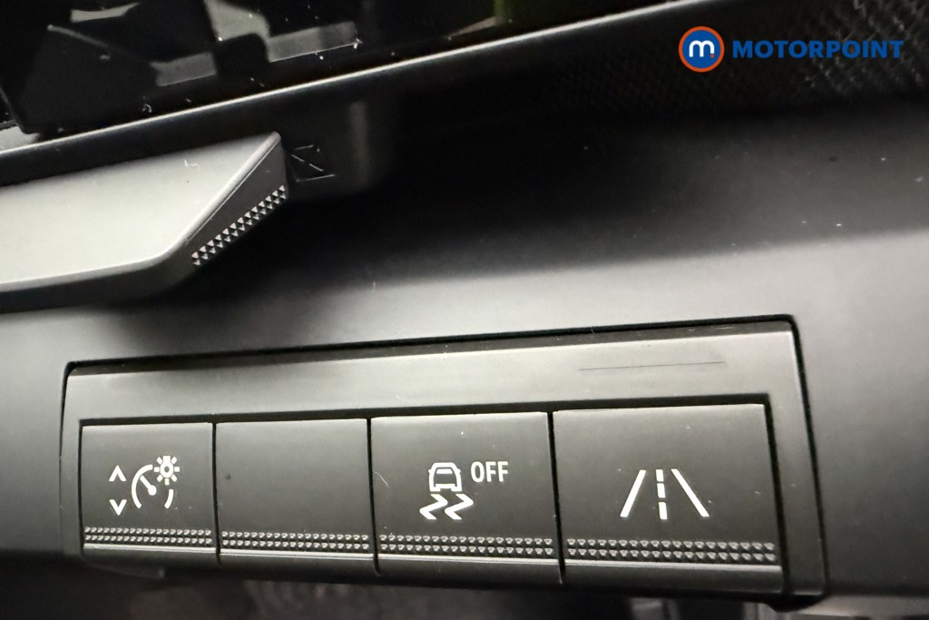 Renault Megane E-Tech Iconic Automatic Electric Hatchback - Stock Number (1653838) - 17th supplementary image