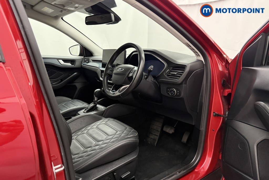 Ford Focus Active X Automatic Petrol Hatchback - Stock Number (1654110) - 1st supplementary image