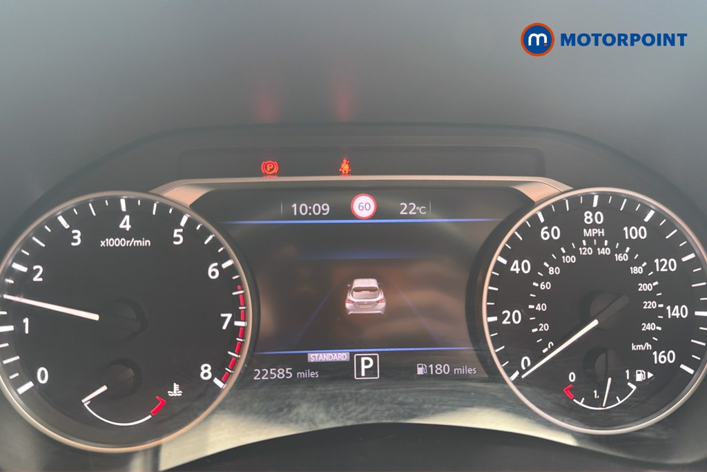 Nissan Juke N-Connecta Automatic Petrol SUV - Stock Number (1654306) - 8th supplementary image