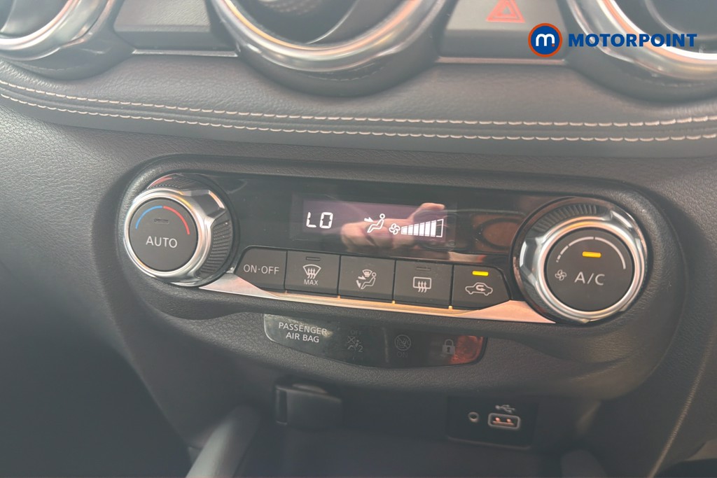 Nissan Juke N-Connecta Automatic Petrol SUV - Stock Number (1654306) - 12th supplementary image