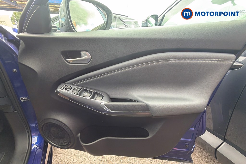 Nissan Juke N-Connecta Automatic Petrol SUV - Stock Number (1654306) - 19th supplementary image