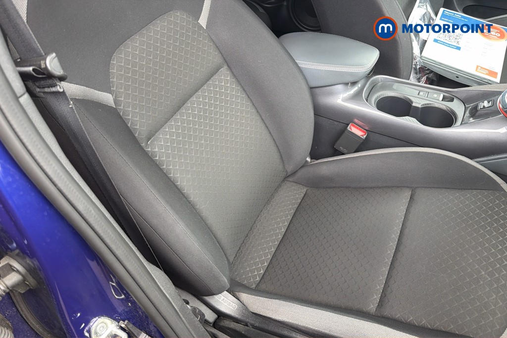 Nissan Juke N-Connecta Automatic Petrol SUV - Stock Number (1654306) - 22nd supplementary image
