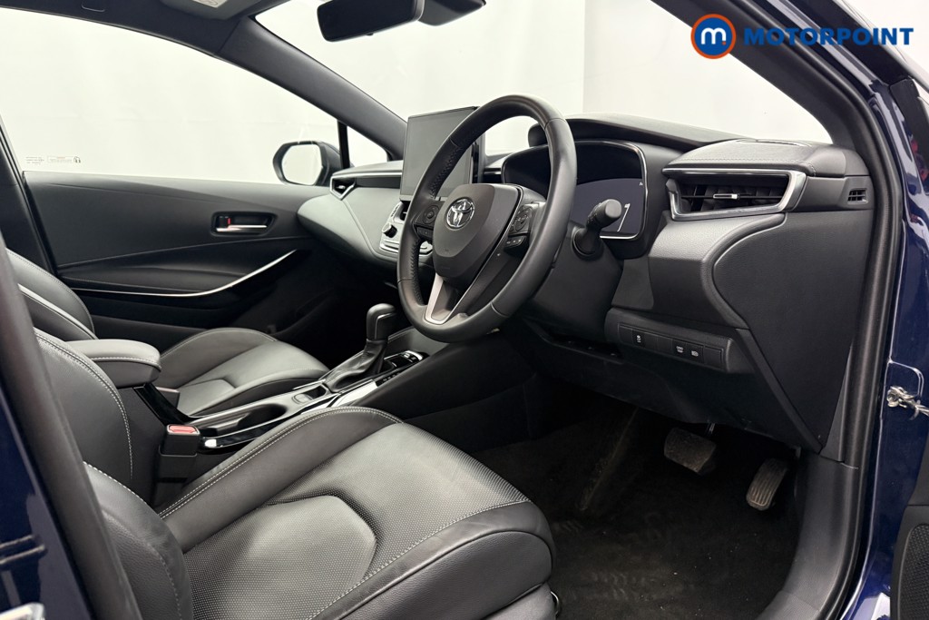 Toyota Corolla Excel Automatic Petrol-Electric Hybrid Hatchback - Stock Number (1654386) - 1st supplementary image