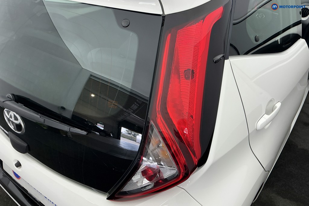 Toyota Aygo X-Play Automatic Petrol Hatchback - Stock Number (1654556) - 27th supplementary image