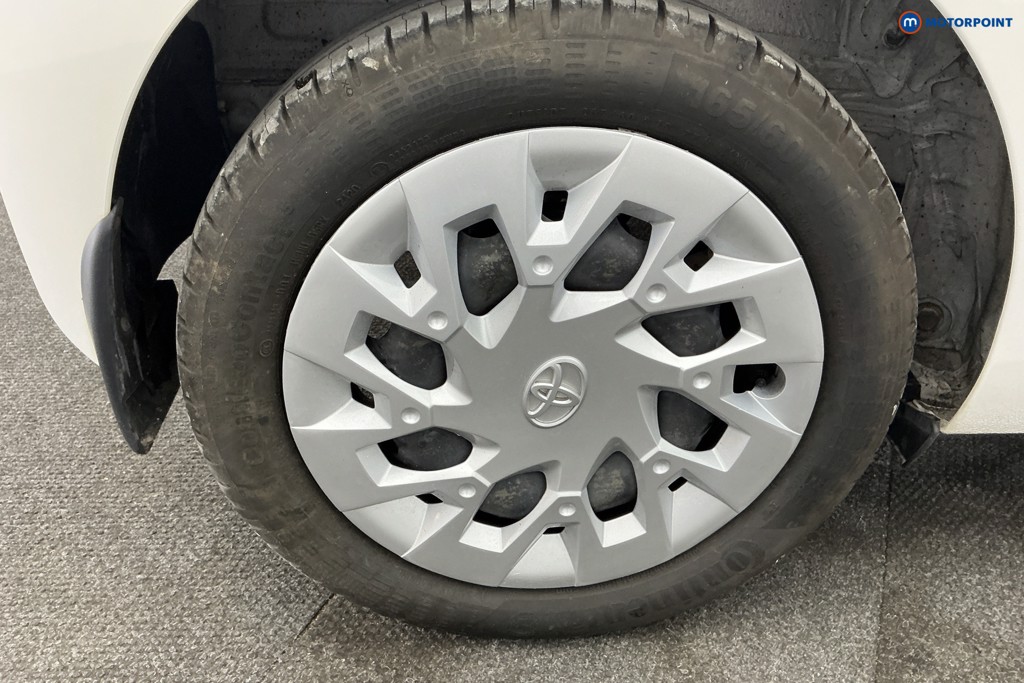 Toyota Aygo X-Play Automatic Petrol Hatchback - Stock Number (1654556) - 30th supplementary image