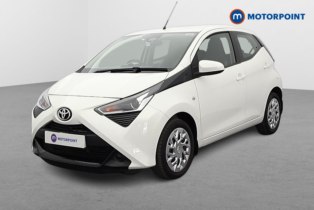 Toyota Aygo X-Play Automatic Petrol Hatchback - Stock Number (1654556) - Passenger side front corner
